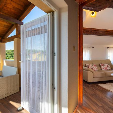 Apartman Viki Stinjan Пула Экстерьер фото