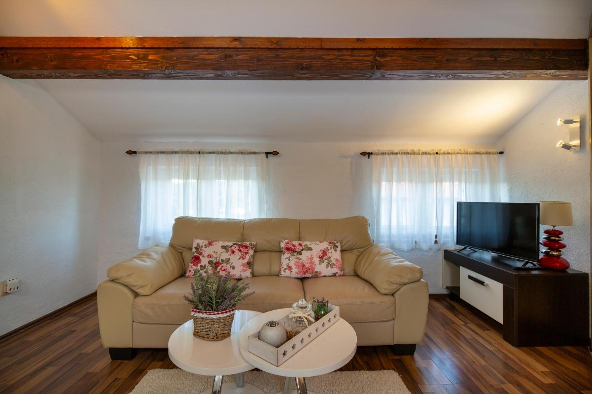 Apartman Viki Stinjan Пула Экстерьер фото