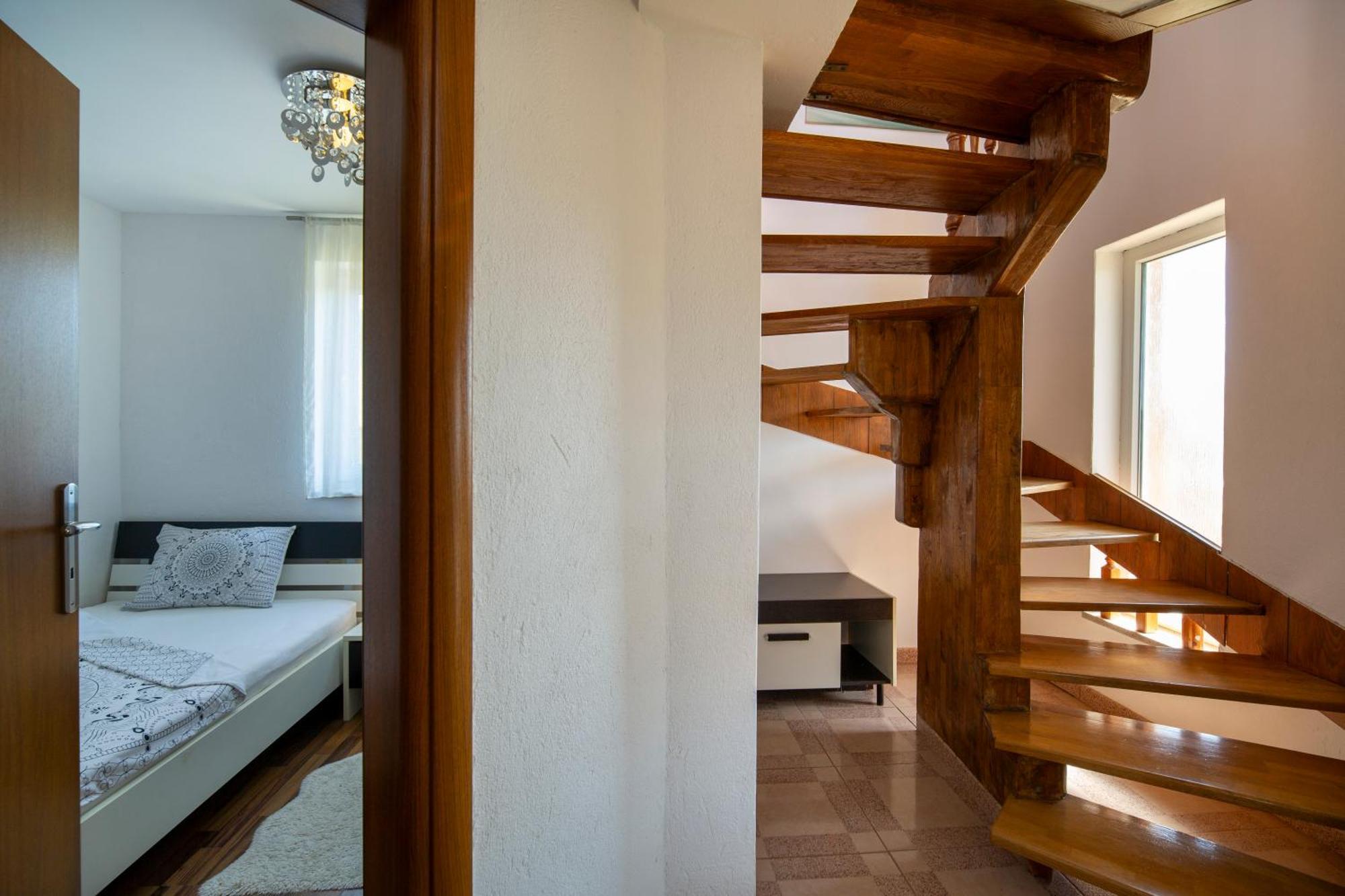 Apartman Viki Stinjan Пула Экстерьер фото